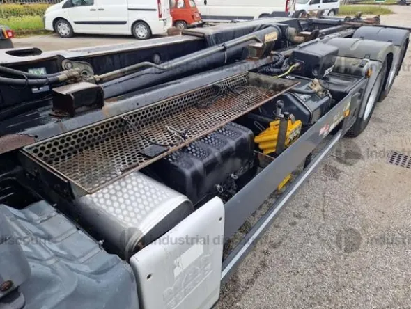 3#9064 Autocarro 3 Assi MAN TGS 28.360 6X2 - 2 BL Scarrabile
