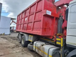 1#9304 Autocarro con gru Man
