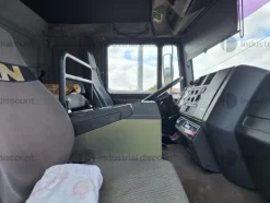 1#9304 Autocarro con gru Man