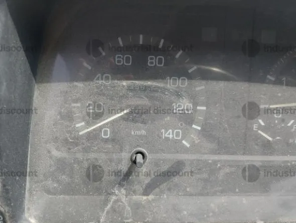 58#8980 Autocarro con piattaforma aerea