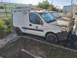1#9329 Autocarro Fiat Doblò