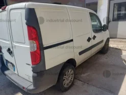 46#9898 Autocarro Fiat Doblò