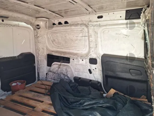 3#9509 Autocarro Fiat Doblò