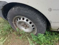 1#9760 Autocarro Fiat Doblò