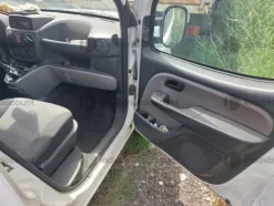 6#9578 Autocarro Fiat Doblò