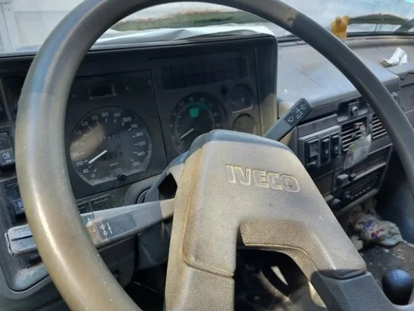 30#6053 Autocarro Fiat Iveco