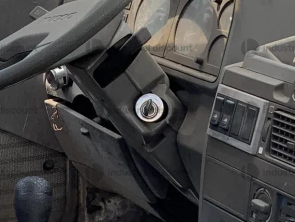 32#8816 Autocarro Fiat Iveco 35.10