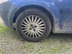 2#8786 Autocarro Fiat Punto