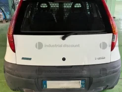 20#9806 Autocarro Fiat Punto