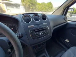 40#7915 Autocarro Ford