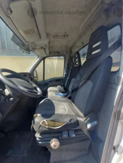 10#9351 Autocarro Iveco