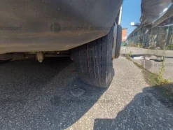 10#9351 Autocarro Iveco