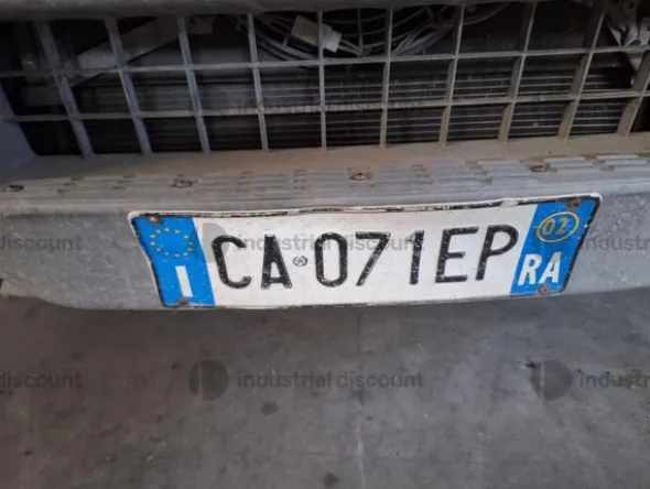 5#9559 Autocarro Iveco