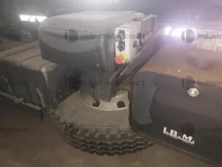 4#10133 Autocarro Iveco