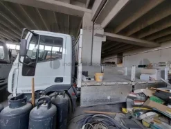 5#8924 Autocarro Iveco 100