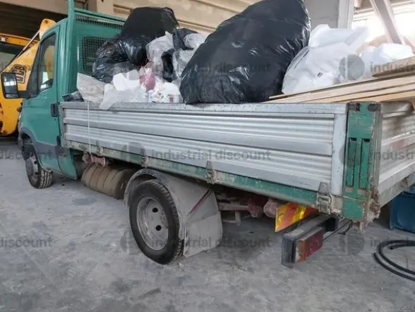 14#8924 Autocarro Iveco