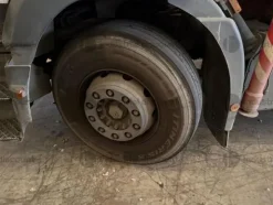 2#9707 Autocarro Iveco