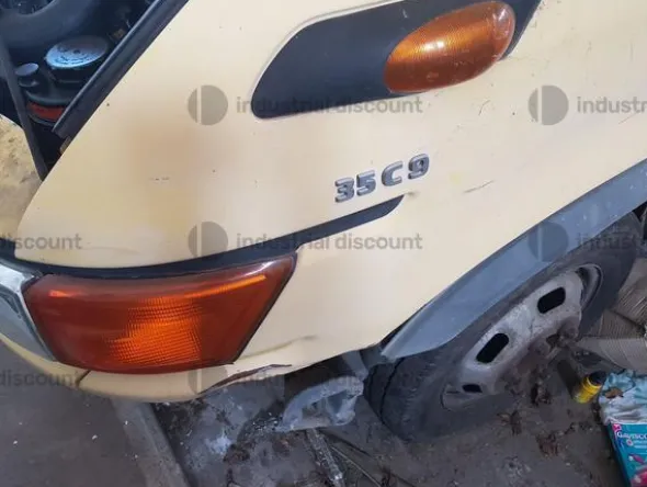 4#9328 Autocarro Iveco 35C9A