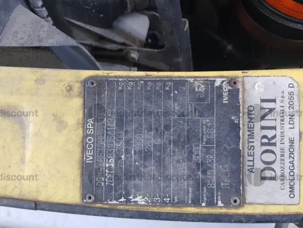 4#9328 Autocarro Iveco 35C9A