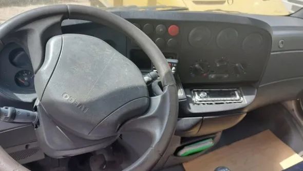 7#6287 Autocarro Iveco 35C17 HPT