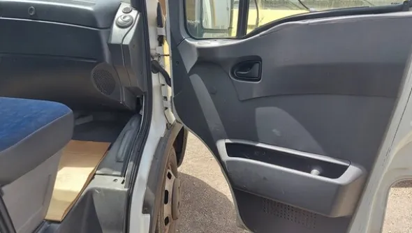 7#6287 Autocarro Iveco 35C17 HPT