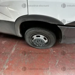 2#9312 Autocarro Iveco Daily
