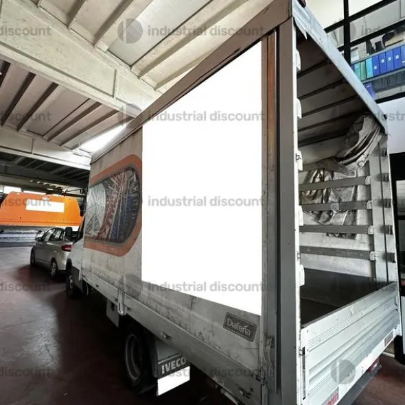 2#9312 Autocarro Iveco Daily