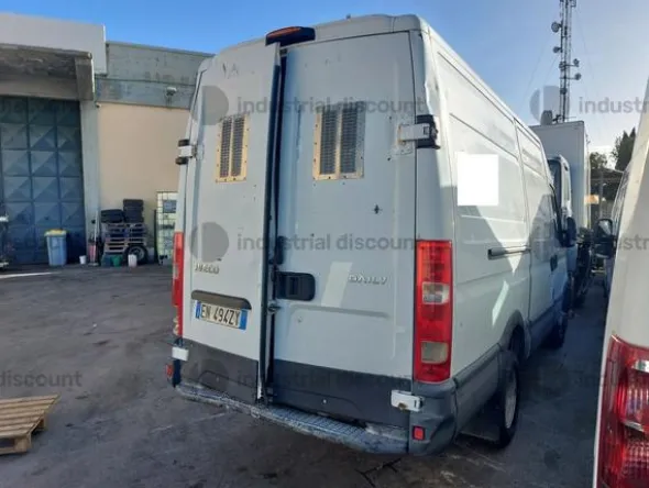 5#9138 Autocarro Iveco Daily