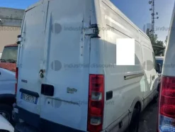 4#9138 Autocarro Iveco Daily