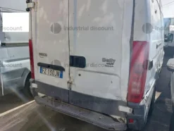 4#9138 Autocarro Iveco Daily