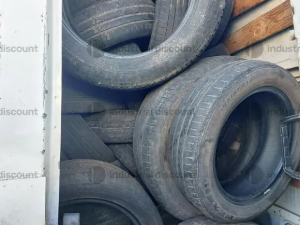 4#9138 Autocarro Iveco Daily