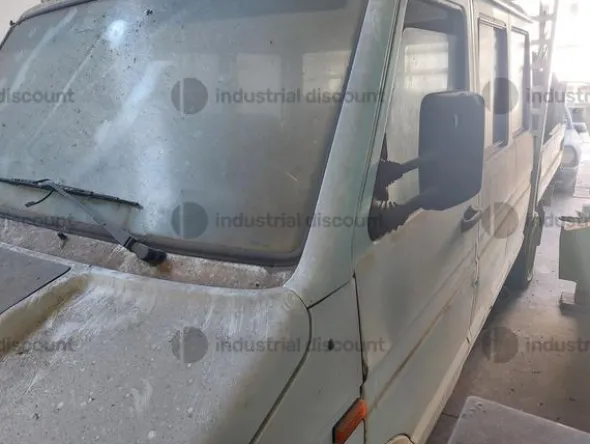 3#9766 Autocarro Iveco Daily