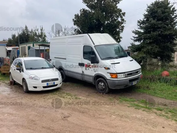 2#9611 Autocarro Iveco Daily