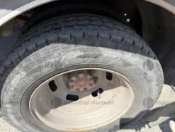 1#10088 Autocarro Iveco Daily con piattaforma