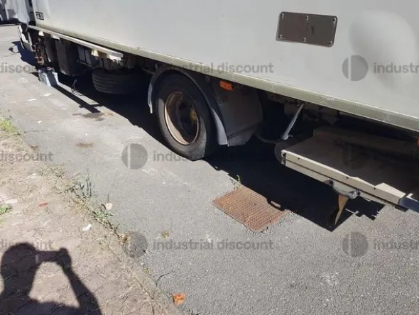 4#9594 Autocarro Iveco 100 E18