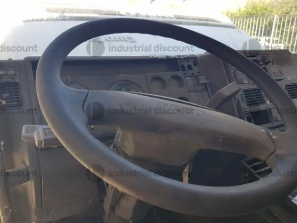 4#9594 Autocarro Iveco 100 E18