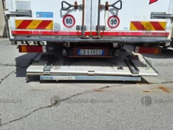 772#9433 Autocarro Iveco 120E18