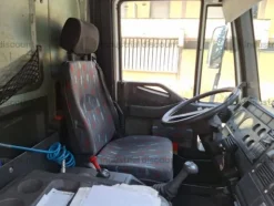 772#9433 Autocarro Iveco 120E18