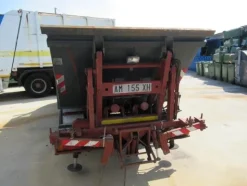 7#3441 Autocarro Iveco 30E8 35A