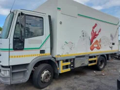 8#7221 Autocarro Iveco 120E18N Eurocargo Tector