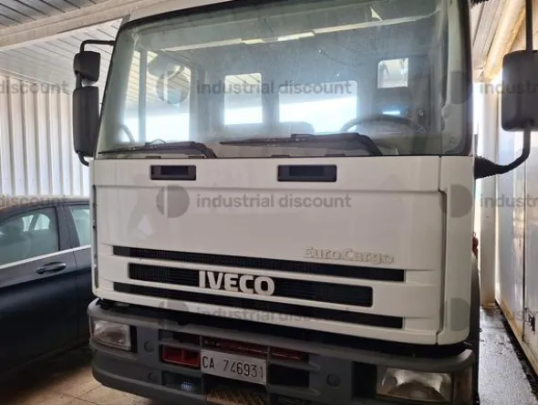 4#9304 Autocarro Iveco Eurocargo 120E