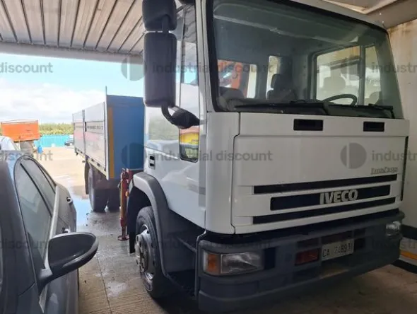 4#9304 Autocarro Iveco Eurocargo 120E