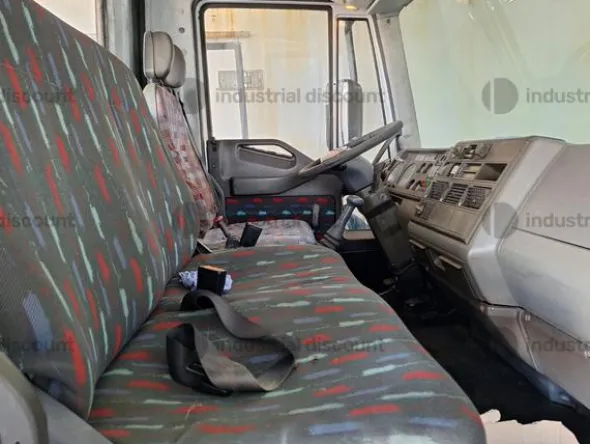 4#9304 Autocarro Iveco Eurocargo 120E