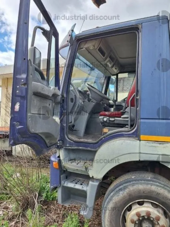 30#8846 Autocarro Iveco Magirus