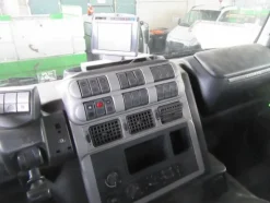 76#3561 Autocarro Iveco Magirus Stralis 330