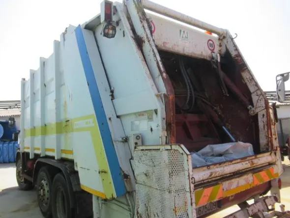 19#3441 Autocarro Iveco Turbostar