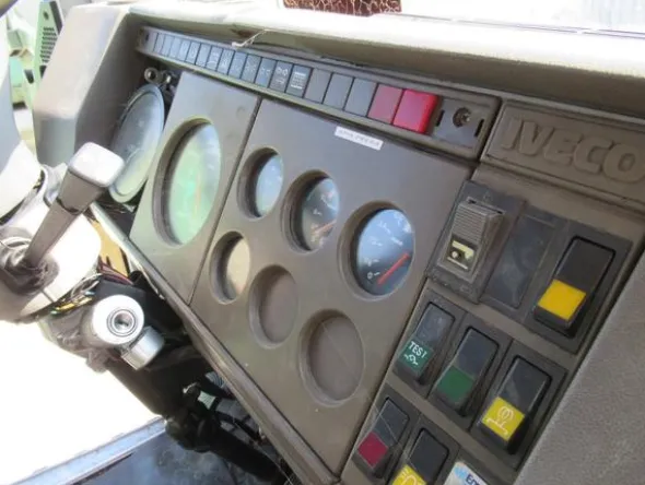 19#3441 Autocarro Iveco Turbostar