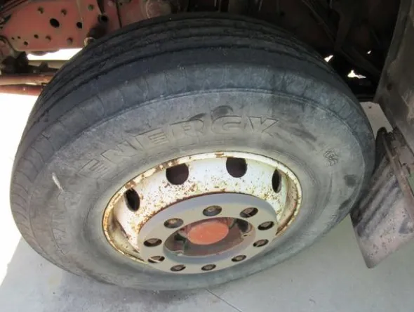 19#3441 Autocarro Iveco Turbostar