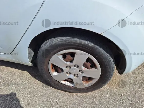 5#9410 Autocarro Kia Venga