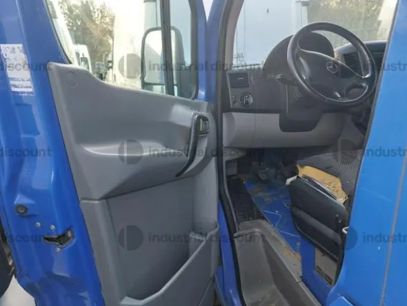 1#9138 Autocarro Mercedes